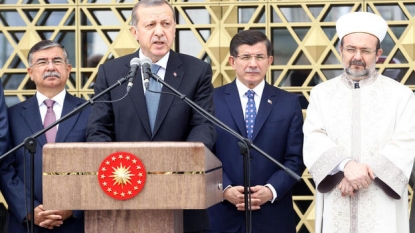 Turkey’s Davutoglu tasked to form new government