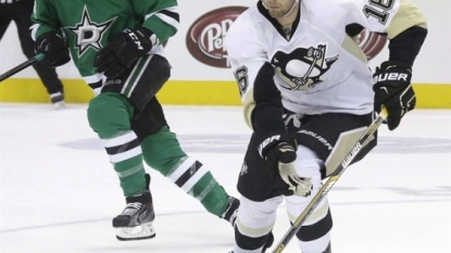 Vancouver Canucks acquire Brandon Sutter in trade with Penguins