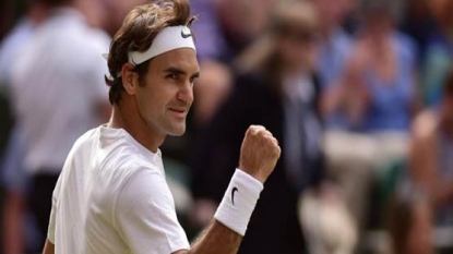 Federer tops Murray for 10th Wimbledon final; Djokovic next