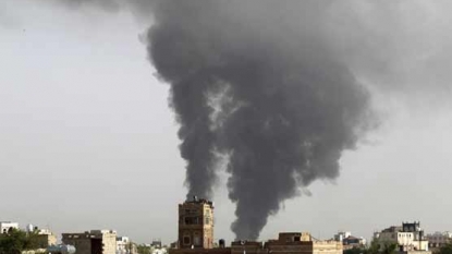 Air raids, clashes mar Yemen truce