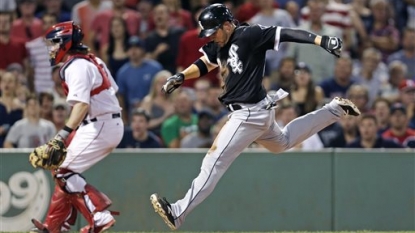 White Sox outlast Red Sox 10