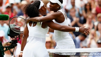 Wimbledon 2015: Serena Williams beats Venus to reach quarter-finals