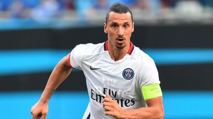 Zlatan strikes as PSG down United 2