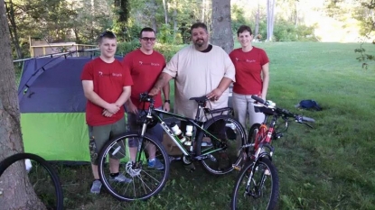 560-pound man biking across US to lose weight