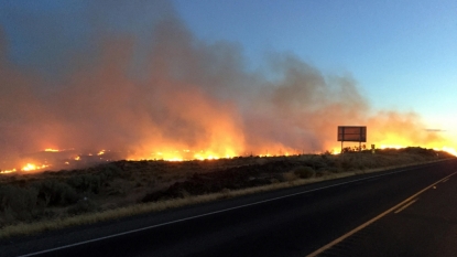 Roosevelt, Washington, evacuated due to a fire