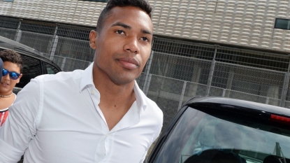 Alex Sandro: Brazilian joins Juventus from Porto in £18m deal