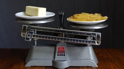 Low fat better than low carb to lose weight, study finds