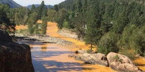 As anger rises, EPA takes blame for mine spill