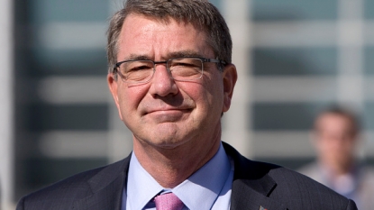 Ashton Carter orders gun policy reviews at military bases after Tennessee