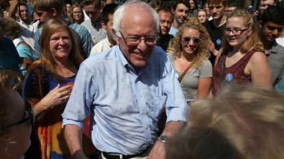 Bernie Sanders Draws Big Crowd In First Appearance In Chicago As Presidential