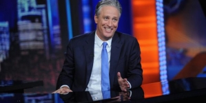 Stephen Colbert Makes Jon Stewart Cry with Moving Tribute