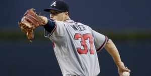 Braves face former closer Kimbrel in 5-3 loss to Padres