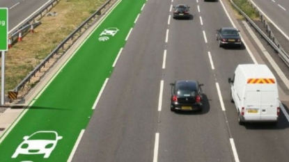 Britain To Test Highways That Charge Electric Vehicles