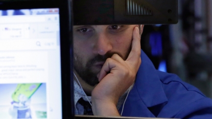 North American markets fall, TSX has triple-digit decline; loonie down