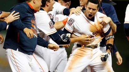 Carlos Correa avoids injury on scary collision