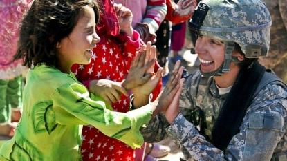 Carter congratulates 1st females to finish Ranger School