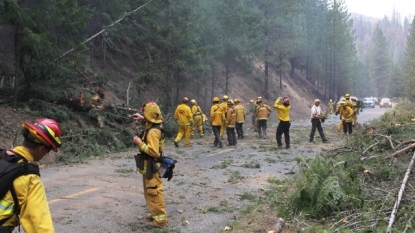 Central California wildfire gets new life, spurs evacuations