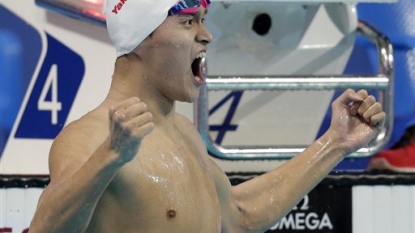 China’s Sun powers to 400m freestyle gold