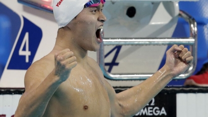 China’s Sun wins 3rd straight world title in 400 freestyle