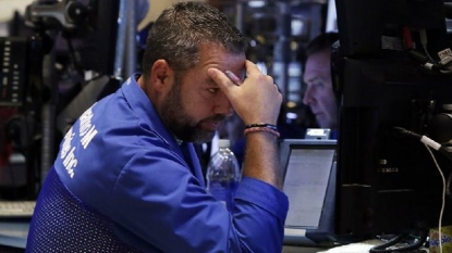 Chinese stock market plunge causes global rout