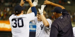 Yankees pitcher Bryan Mitchell hit in the face with line drive