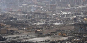 Dead Pile Up on Tianjin Shore After Deadly Blasts