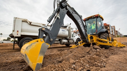 Deere Says Lower Commodity Prices, Falling Farm Incomes Hurting Sales