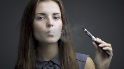 New research finds vaping ’95 per cent safer than smoking tobacco’