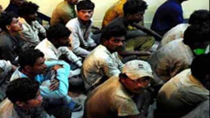 Pakistani prisoners released by India