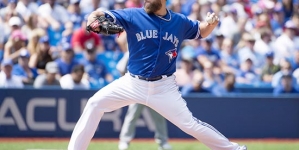 Encarnacion back in Blue Jays’ lineup