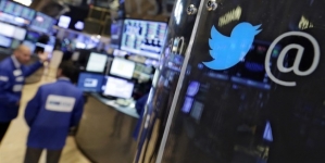 Facebook, Twitter fail to lure new users