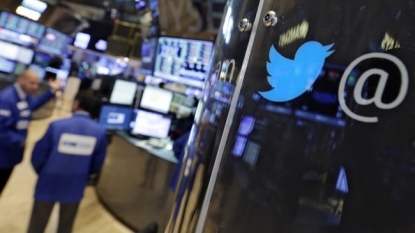 Facebook, Twitter fail to lure new users