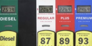 Gas below $2 by Christmas is likely