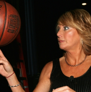 Sacramento Kings plan to hire Nancy Lieberman as an assistant coach