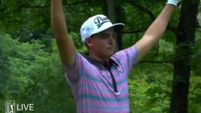 Golfer aces final hole at tourney, buys beers for media