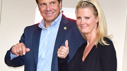 Sandra Lee Returns Home From the Hospital Following Breast Cancer Surgery