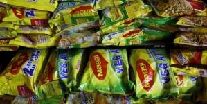 Govt seeks Rs 426 Crore from Nestle on Maggi Controversy