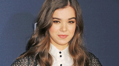 Hailee Steinfeld Debuts “Love Myself”, Self-Empowering First Single