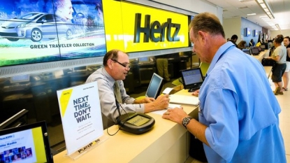 Hertz misses 2Q profit forecasts