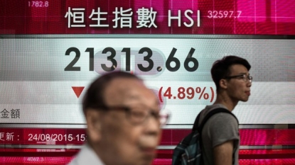 Hong Kong, Shanghai stocks tumble in early trade