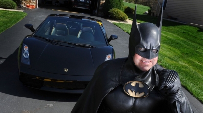 Batman impersonator dies in US ‘Batmobile’ crash