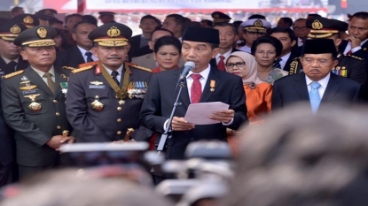 Indonesia’s Widodo reshuffles cabinet to boost economy