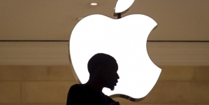 Is Apple Developing Driverless vehicle In California? Tech Giant May Add Self