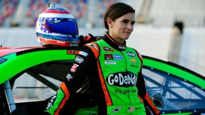 Danica Patrick teases new sponsor for 2016