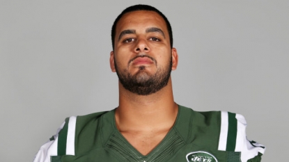 Jets G Oday Aboushi suspended one game