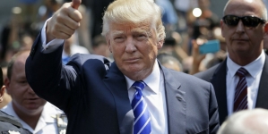 Trump holds commanding lead among Republican voters