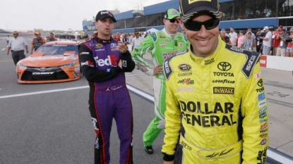 Kenseth has pole position at Michigan