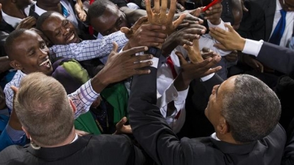 Kenyan girl who gave flowers to Obama goes back to school