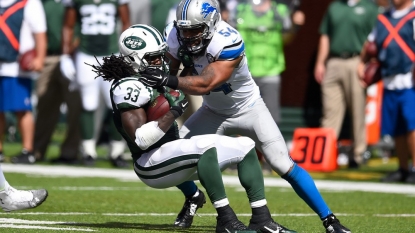 Lions agree to 4-year extension with linebacker DeAndre Levy