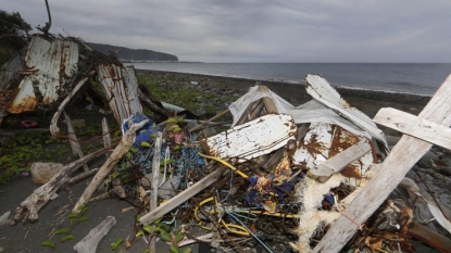 MH370: Malaysian investigators head for Maldives to verify plane parts